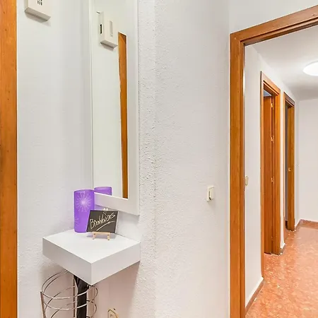 Apartamento Laura. Estancia Agradable En Apartment *