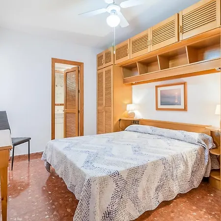 Apartamento Laura. Estancia Agradable En *