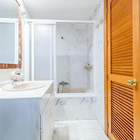 Apartment Apartamento Laura. Estancia Agradable En *