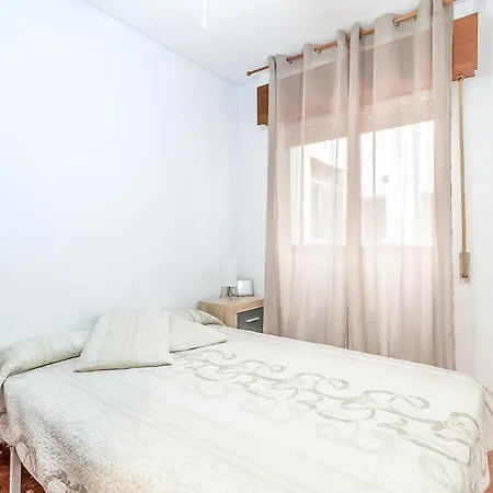 Apartamento Laura. Estancia Agradable En